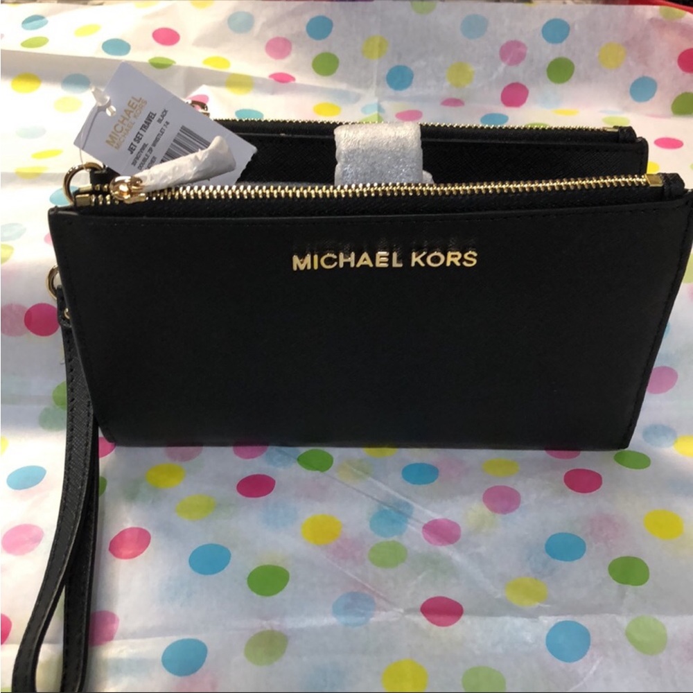 🤩😍😘NEW! MICHAEL KORS Jet Set Large Leather Smartphone Wristlet Wallet